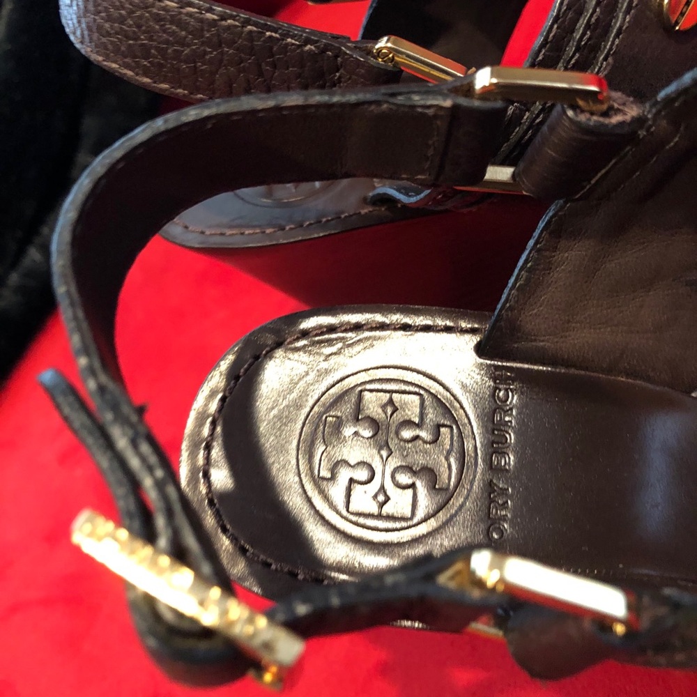 Sandal - Picture 10 of 14